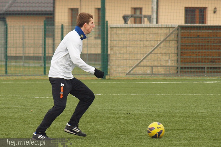 Sparing z liderem III ligi. I wysokie zwycięstwo