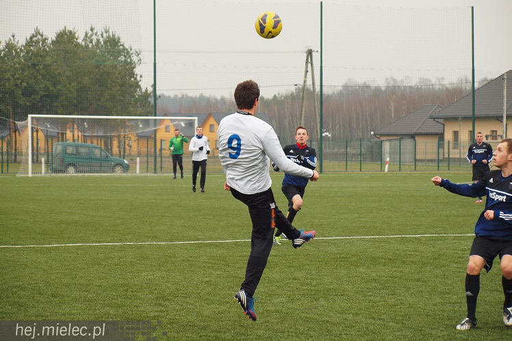 Sparing z liderem III ligi. I wysokie zwycięstwo