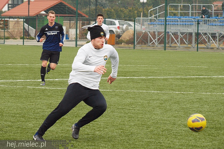 Sparing z liderem III ligi. I wysokie zwycięstwo
