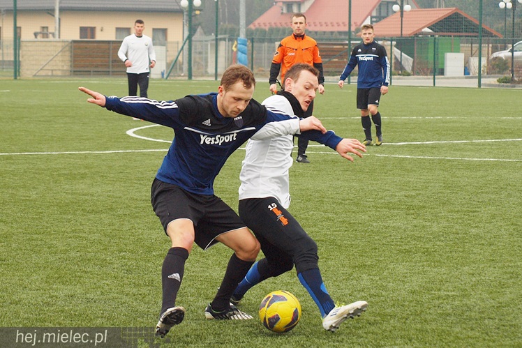 Sparing z liderem III ligi. I wysokie zwycięstwo