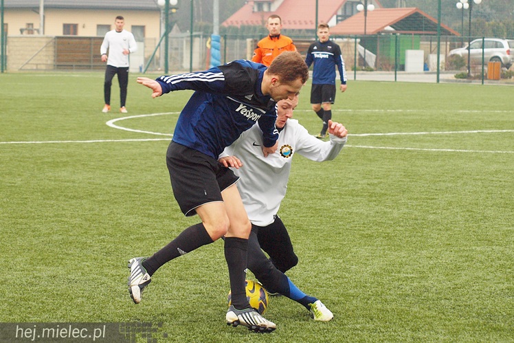 Sparing z liderem III ligi. I wysokie zwycięstwo