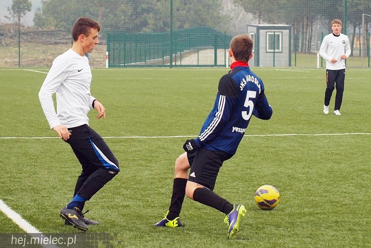 Sparing z liderem III ligi. I wysokie zwycięstwo