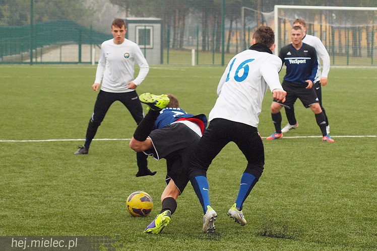 Sparing z liderem III ligi. I wysokie zwycięstwo