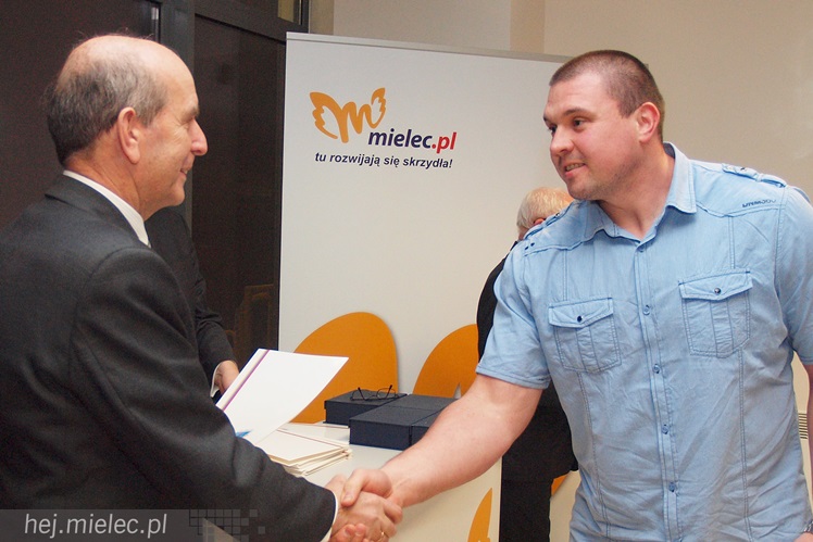 Prezydent nagrodził najlepszych mieleckich sportowców