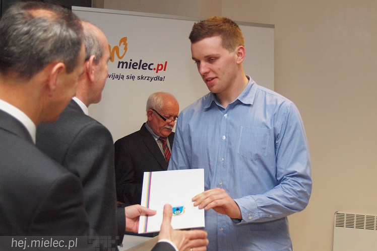 Prezydent nagrodził najlepszych mieleckich sportowców