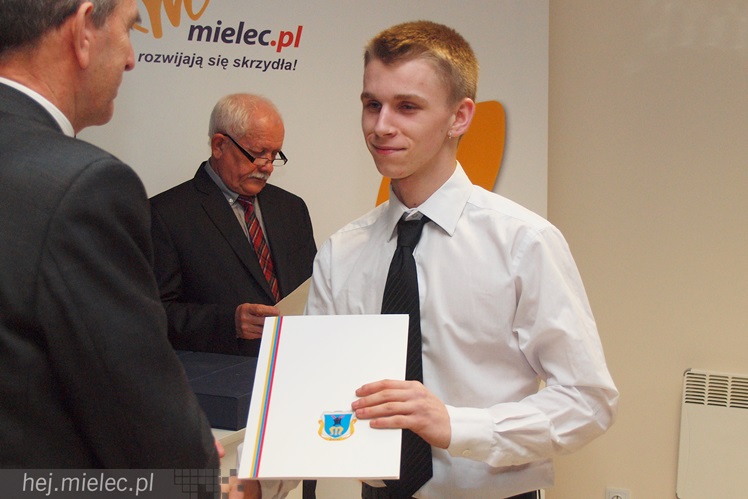 Prezydent nagrodził najlepszych mieleckich sportowców