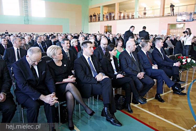 Uroczystość nadania imienia Leszka Deptuły Gimnazjum w Wadowicach Górnych