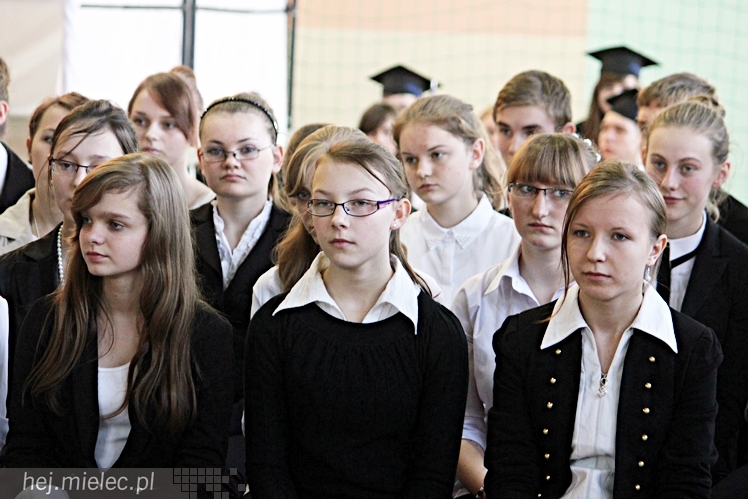 Uroczystość nadania imienia Leszka Deptuły Gimnazjum w Wadowicach Górnych