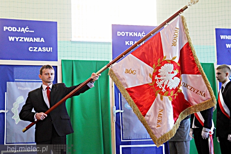 Uroczystość nadania imienia Leszka Deptuły Gimnazjum w Wadowicach Górnych