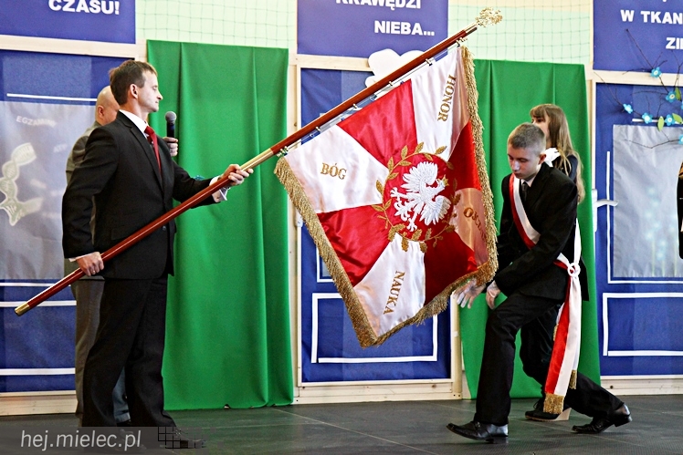 Uroczystość nadania imienia Leszka Deptuły Gimnazjum w Wadowicach Górnych