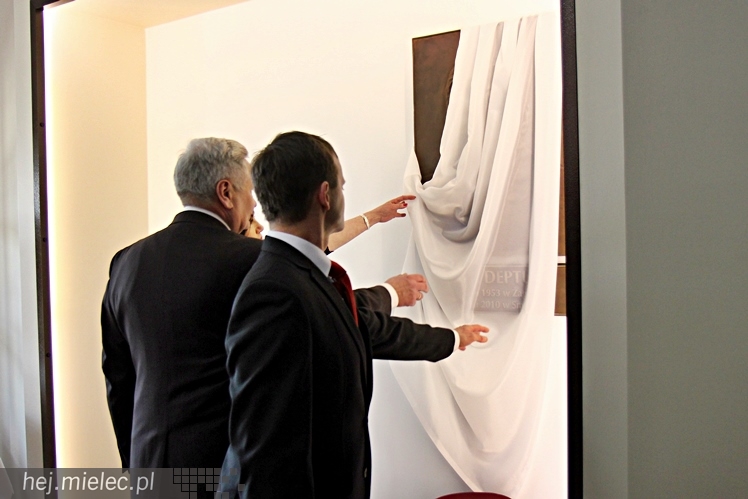 Uroczystość nadania imienia Leszka Deptuły Gimnazjum w Wadowicach Górnych