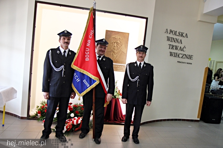 Uroczystość nadania imienia Leszka Deptuły Gimnazjum w Wadowicach Górnych