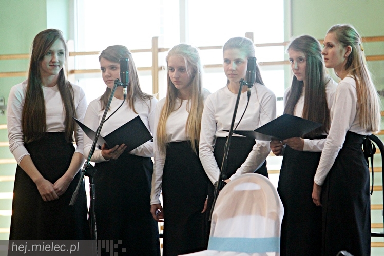 Uroczystość nadania imienia Leszka Deptuły Gimnazjum w Wadowicach Górnych