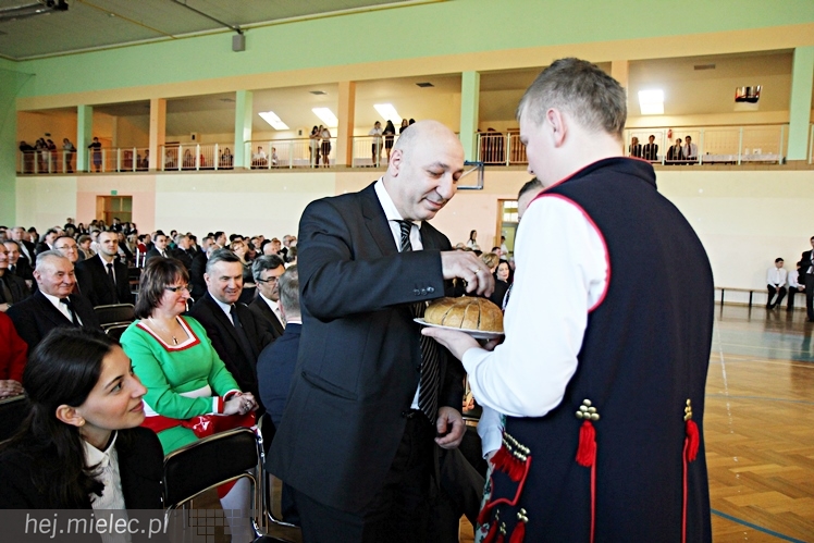 Uroczystość nadania imienia Leszka Deptuły Gimnazjum w Wadowicach Górnych