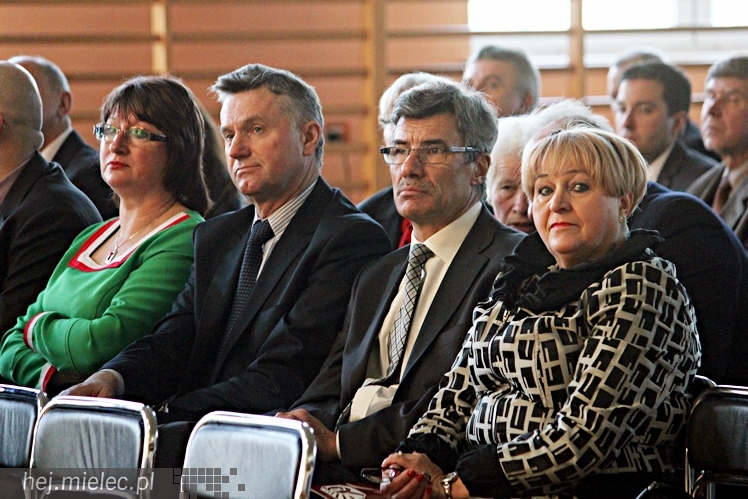 Uroczystość nadania imienia Leszka Deptuły Gimnazjum w Wadowicach Górnych