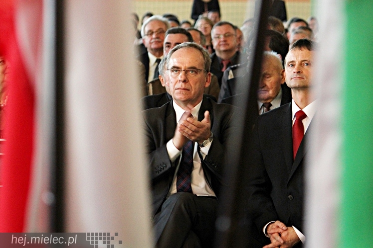 Uroczystość nadania imienia Leszka Deptuły Gimnazjum w Wadowicach Górnych