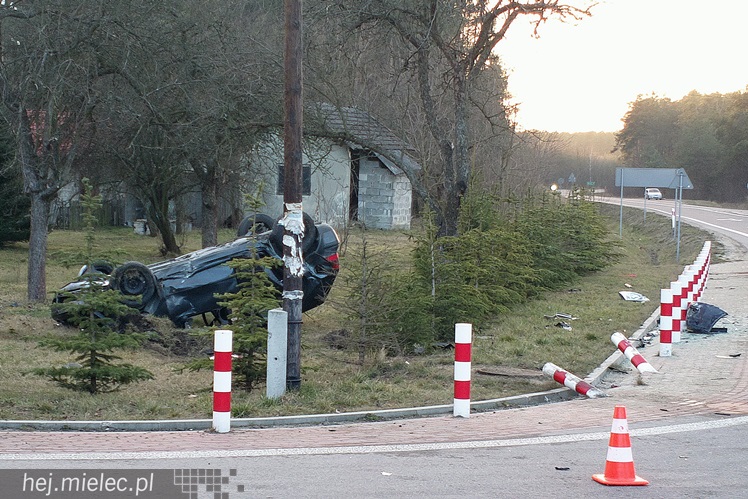 Poważny wypadek w Przyłęku. Droga Mielec - Kolbuszowa zablokowana przez kilka godzin