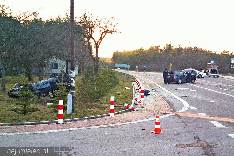 Poważny wypadek w Przyłęku. Droga Mielec - Kolbuszowa zablokowana przez kilka godzin