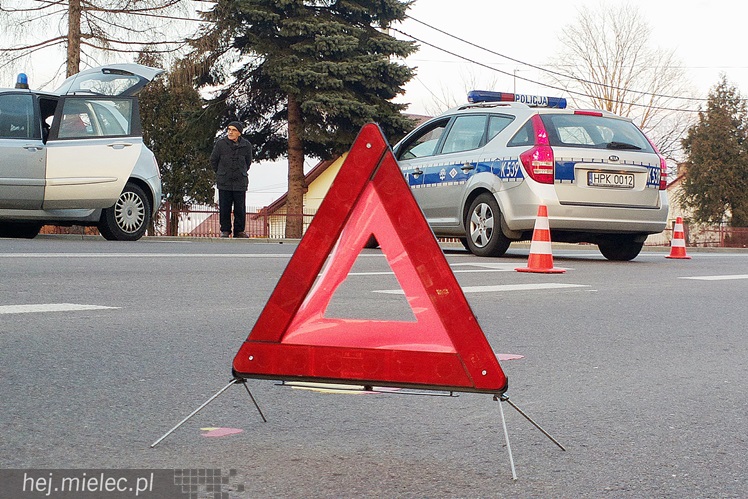 Poważny wypadek w Przyłęku. Droga Mielec - Kolbuszowa zablokowana przez kilka godzin