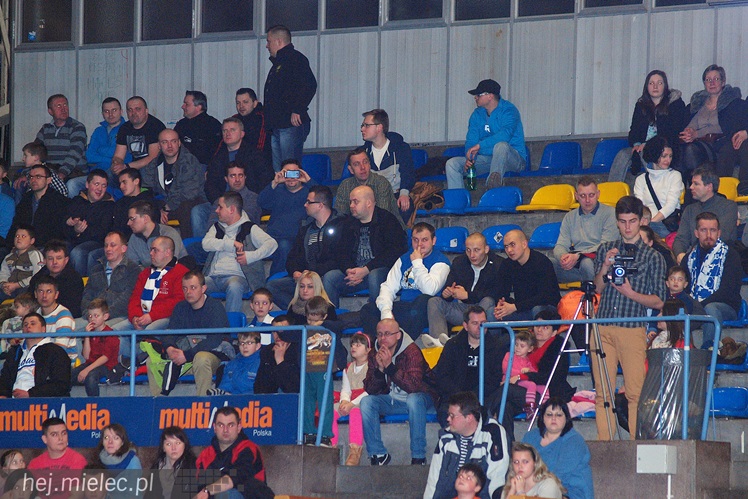 Kibice Stali poznali zespoły FKS Stal Mielec. W prezentacji udział wzięło ponad 1000 osób