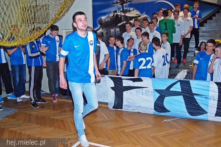 Kibice Stali poznali zespoły FKS Stal Mielec. W prezentacji udział wzięło ponad 1000 osób