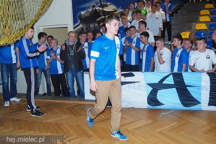 Kibice Stali poznali zespoły FKS Stal Mielec. W prezentacji udział wzięło ponad 1000 osób