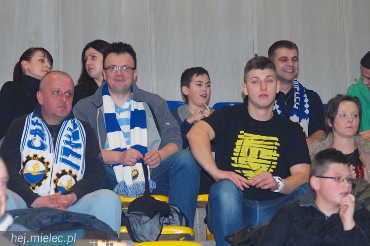 Kibice Stali poznali zespoły FKS Stal Mielec. W prezentacji udział wzięło ponad 1000 osób