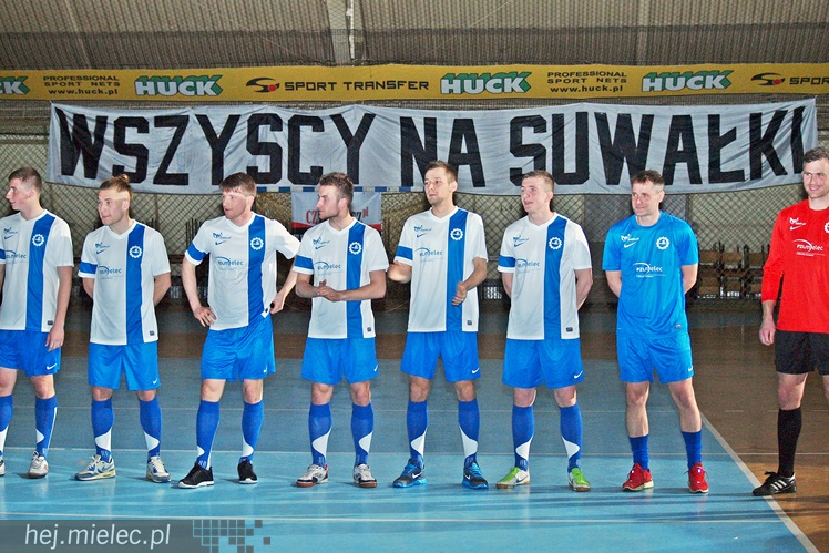 Kibice Stali poznali zespoły FKS Stal Mielec. W prezentacji udział wzięło ponad 1000 osób