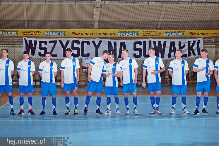 Kibice Stali poznali zespoły FKS Stal Mielec. W prezentacji udział wzięło ponad 1000 osób