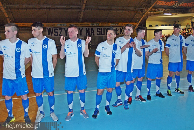 Kibice Stali poznali zespoły FKS Stal Mielec. W prezentacji udział wzięło ponad 1000 osób
