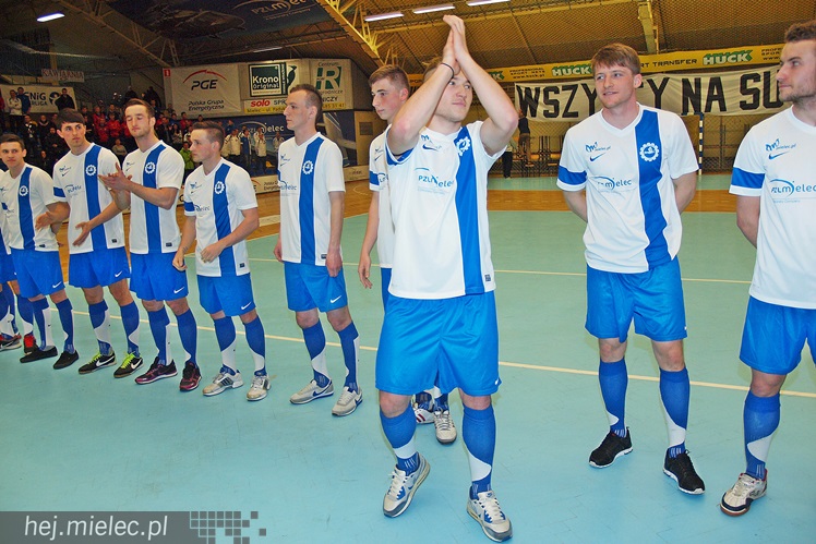 Kibice Stali poznali zespoły FKS Stal Mielec. W prezentacji udział wzięło ponad 1000 osób