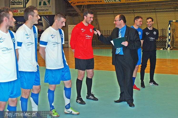 Kibice Stali poznali zespoły FKS Stal Mielec. W prezentacji udział wzięło ponad 1000 osób