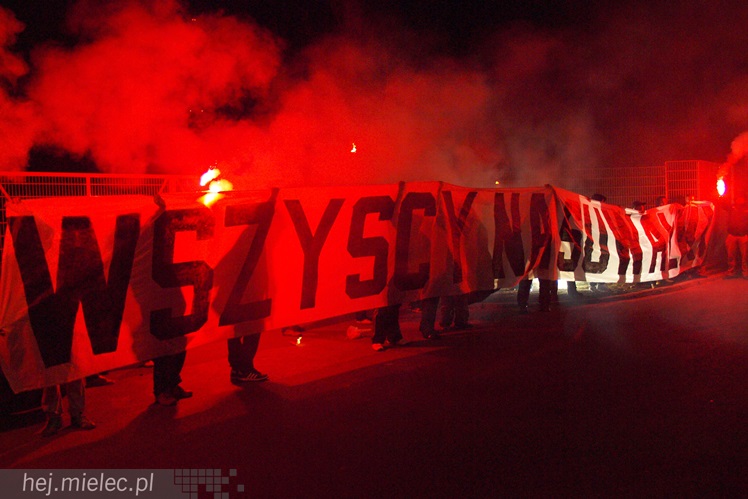 Kibice Stali poznali zespoły FKS Stal Mielec. W prezentacji udział wzięło ponad 1000 osób