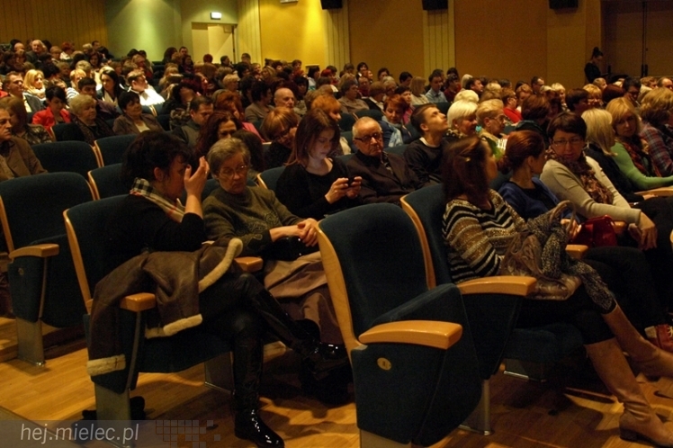 Muzyczny i teatralny Dzień Kobiet w SCK