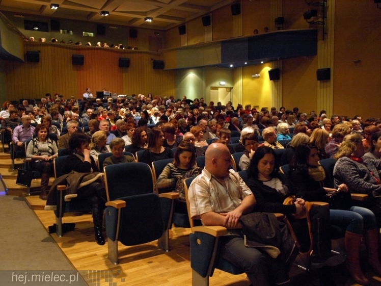 Muzyczny i teatralny Dzień Kobiet w SCK