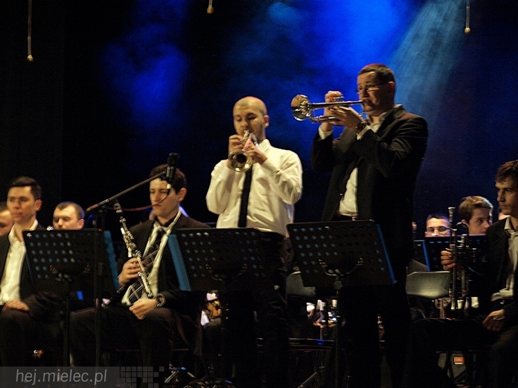 Muzyczny i teatralny Dzień Kobiet w SCK