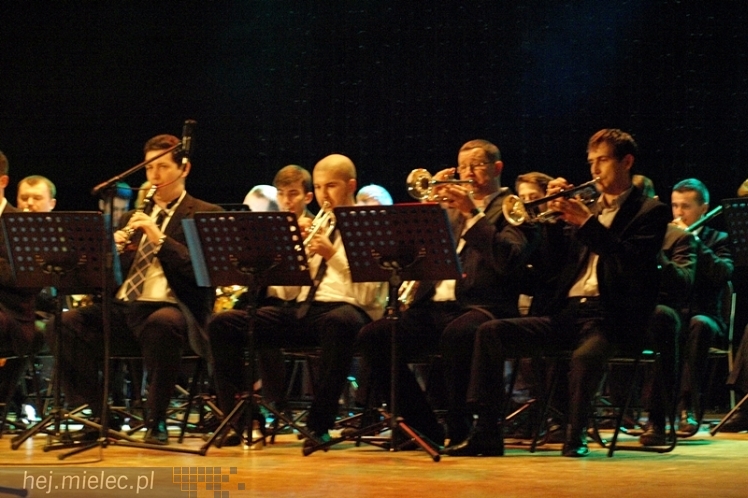 Muzyczny i teatralny Dzień Kobiet w SCK
