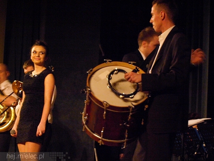 Muzyczny i teatralny Dzień Kobiet w SCK