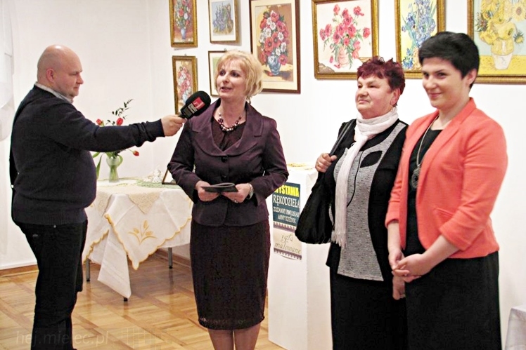 Wernisaż wystawy ?Igłą Malowane? w Chorzelowie
