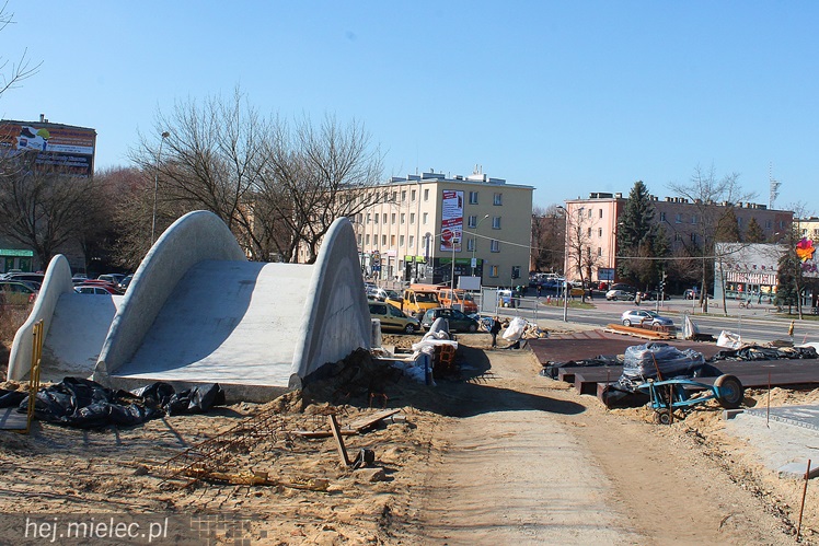 Rewitalizacja Góry Cyranowskiej trwa
