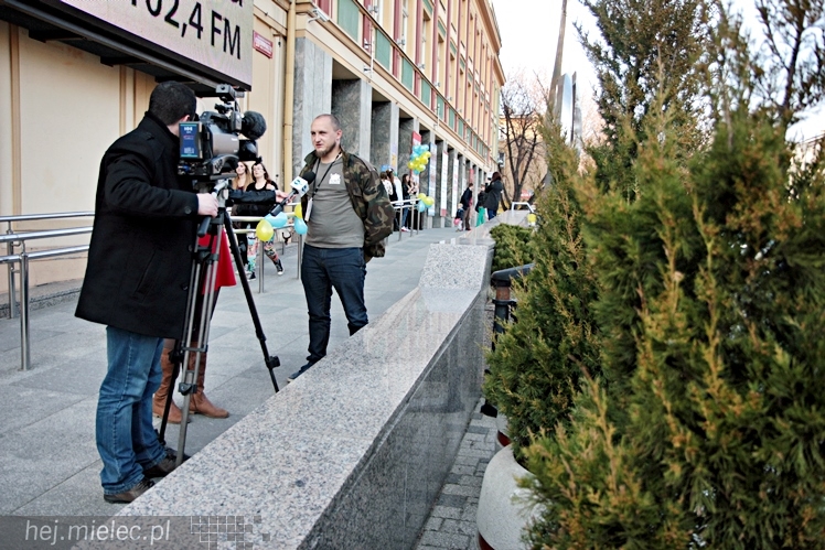 Mielec dla Ukrainy: happening w centrum miasta