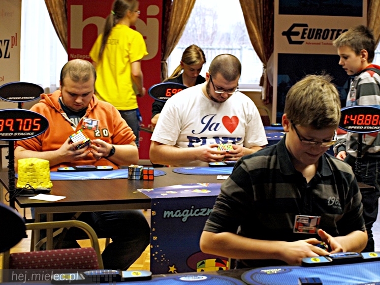 Mielec Cube Day - ogólnopolskie zawody w układaniu kostki Rubika