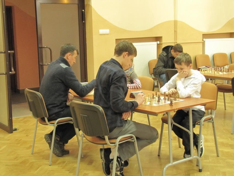 Wiosenny Turniej Szachowy o Puchar dyrektora SOKiS rozegrany w Chorzelowie