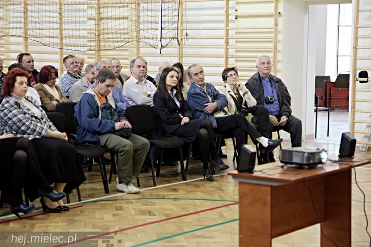 Debata z Edmundem Klichem o wypadkach lotniczych
