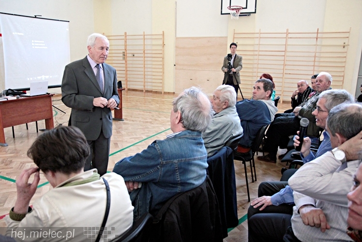 Debata z Edmundem Klichem o wypadkach lotniczych