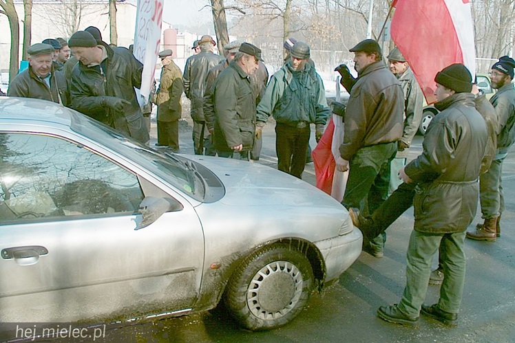 Blokada rolnicza Samoobrony w Mielcu - 24 lutego 2003