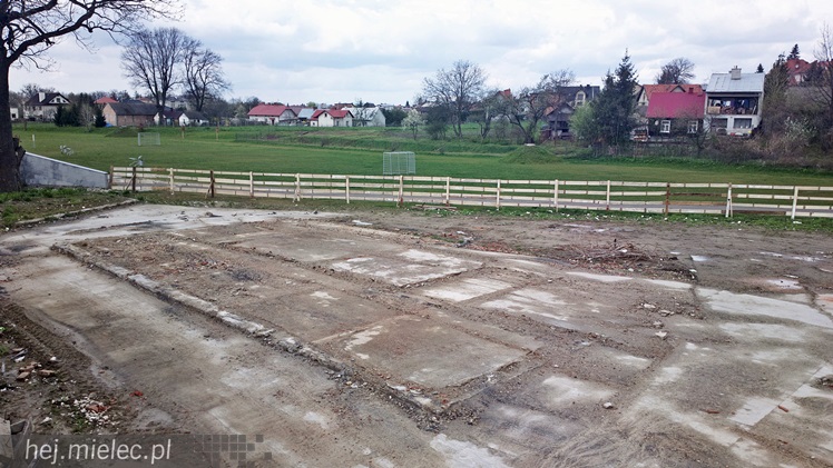 Starej rzeźni nad Wisłoką już nie ma. Został pusty plac [ZDJĘCIA]