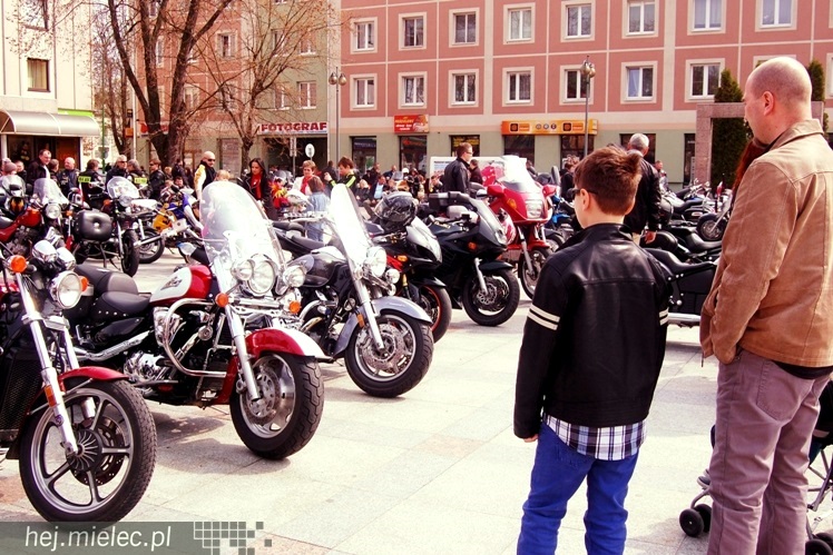 Akcja Moto Krew zgromadziła ponad stu motocyklistów
