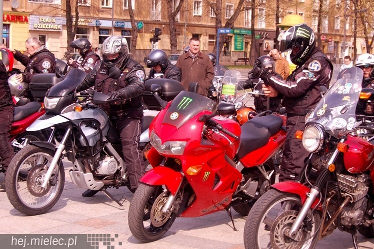 Akcja Moto Krew zgromadziła ponad stu motocyklistów