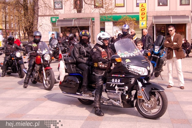 Akcja Moto Krew zgromadziła ponad stu motocyklistów